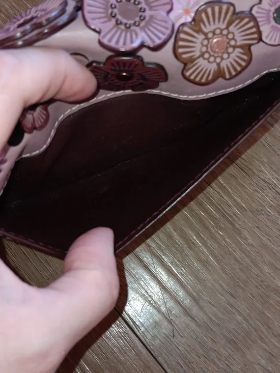 Coach Dusty Rose Tea Rose Clutch With Handtag - Picture 12 of 16